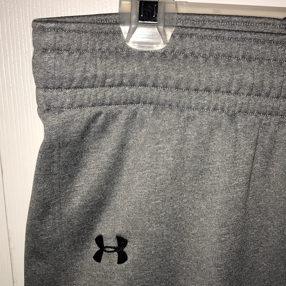 under armour sweatpants - great condition